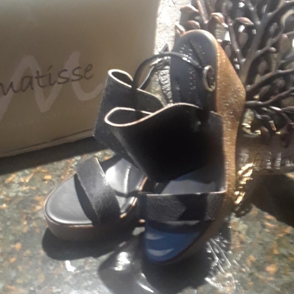 Matisse Dante, black leather platform sand… - Picture 4 of 7
